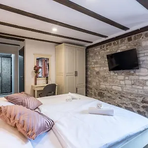 Bed & Breakfast Old Town Matusko, Split