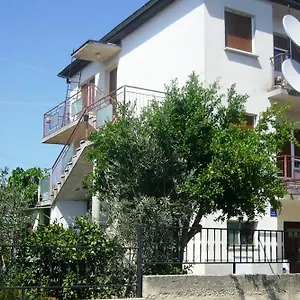 Apartamento Ingrid 