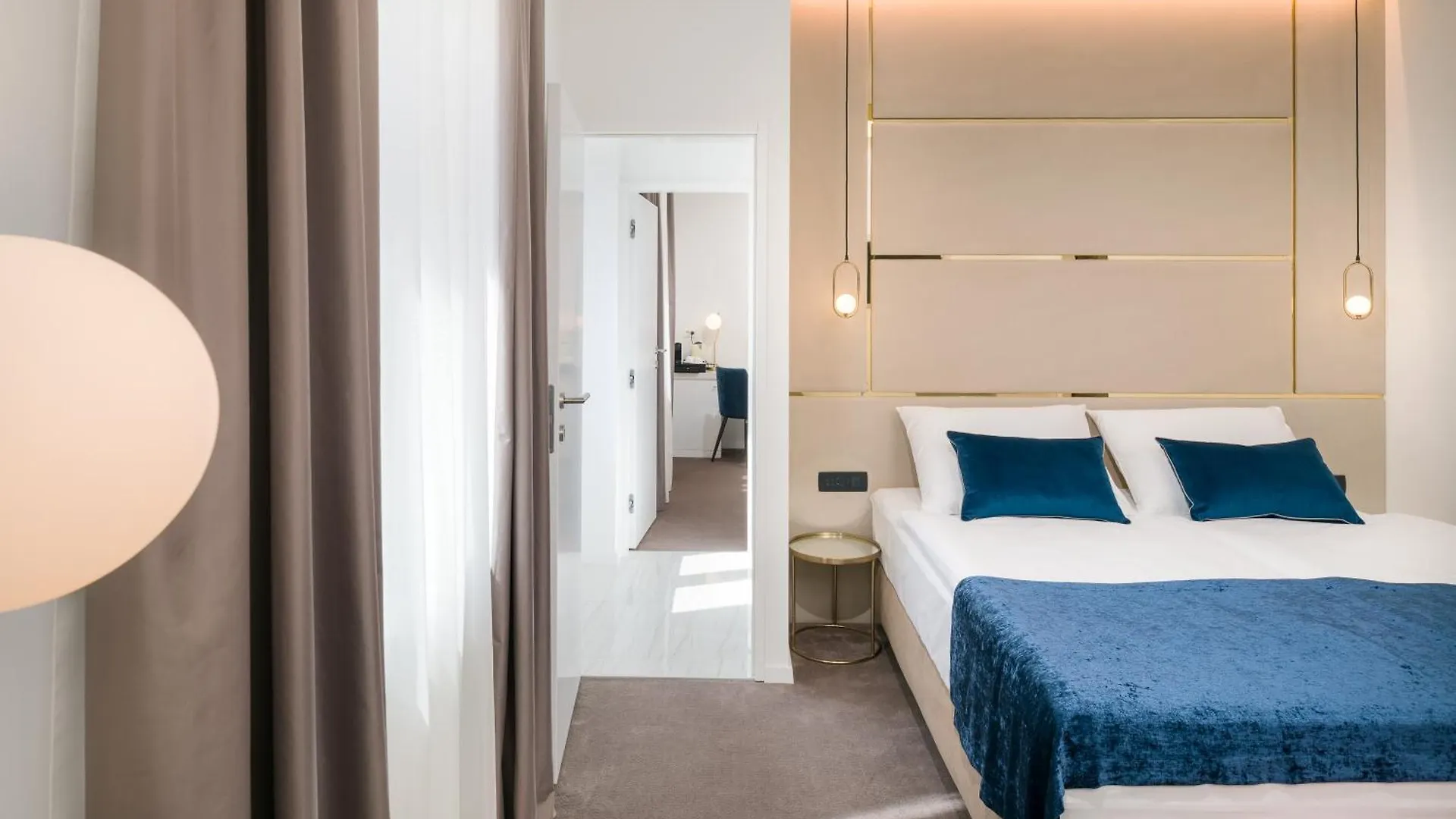 Guest house Flos Luxury Rooms Split